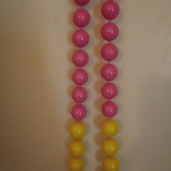 Wendy Mink Summer Necklace. Pink Orange Yellow - Picture 3 of 3
